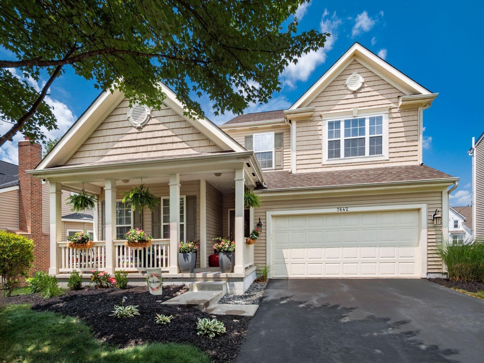 Property Photo:  7642 Hutton Street  OH 43004 