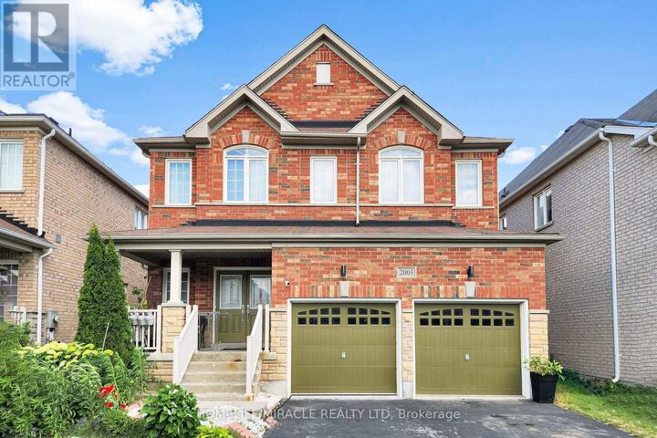 Property Photo:  2003 Queensbury Drive  ON L1K 0S1 