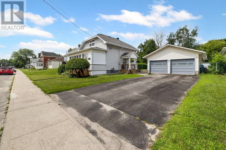 Property Photo: 70 Abel Street ON K7A 4M5