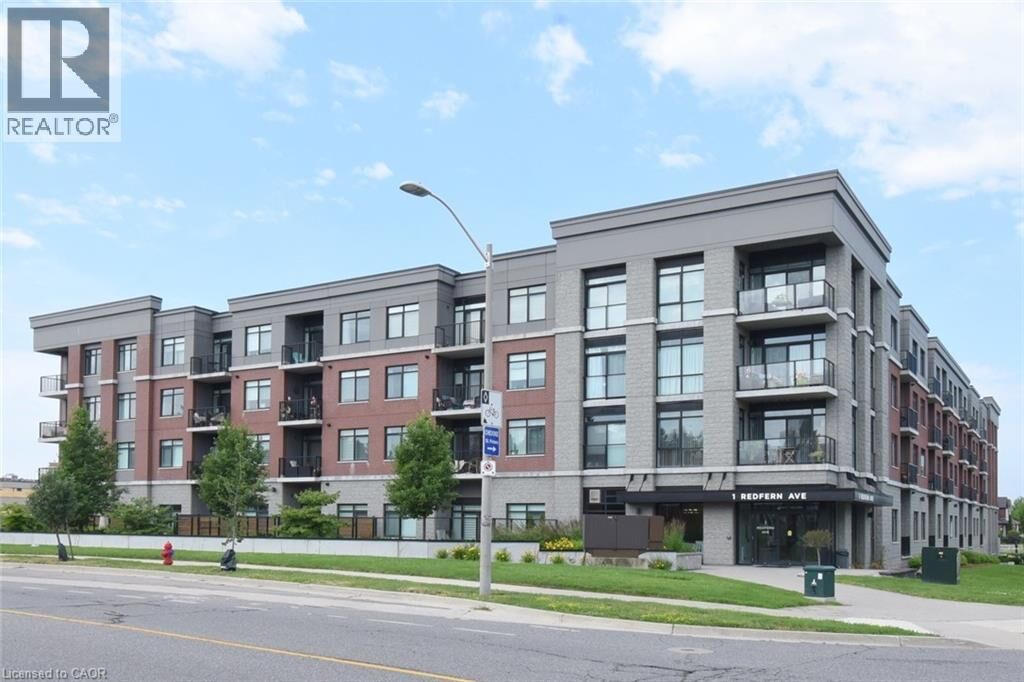 Photo de la propriété: 1 Redfern Avenue 230 ON L9C 0E6