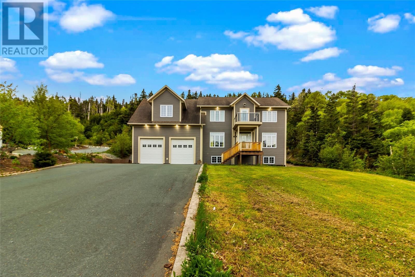 Property Photo:  2167 Topsail Road  NL A1E 4A4 