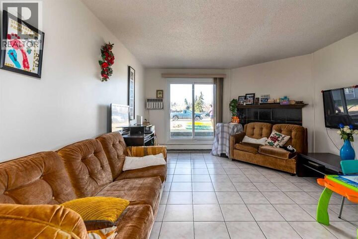 Property Photo:  3007 57A Avenue  AB T9V 1W5 