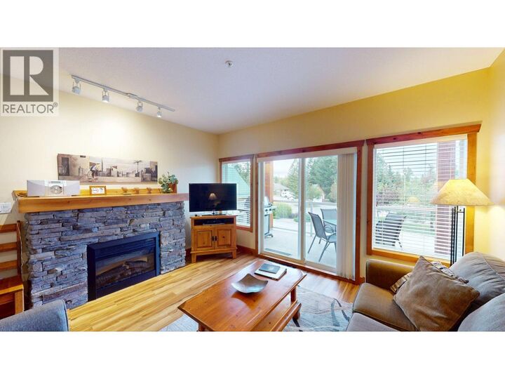 Property Photo: 701 14A Crescent 213 I BC V0A 1K0
