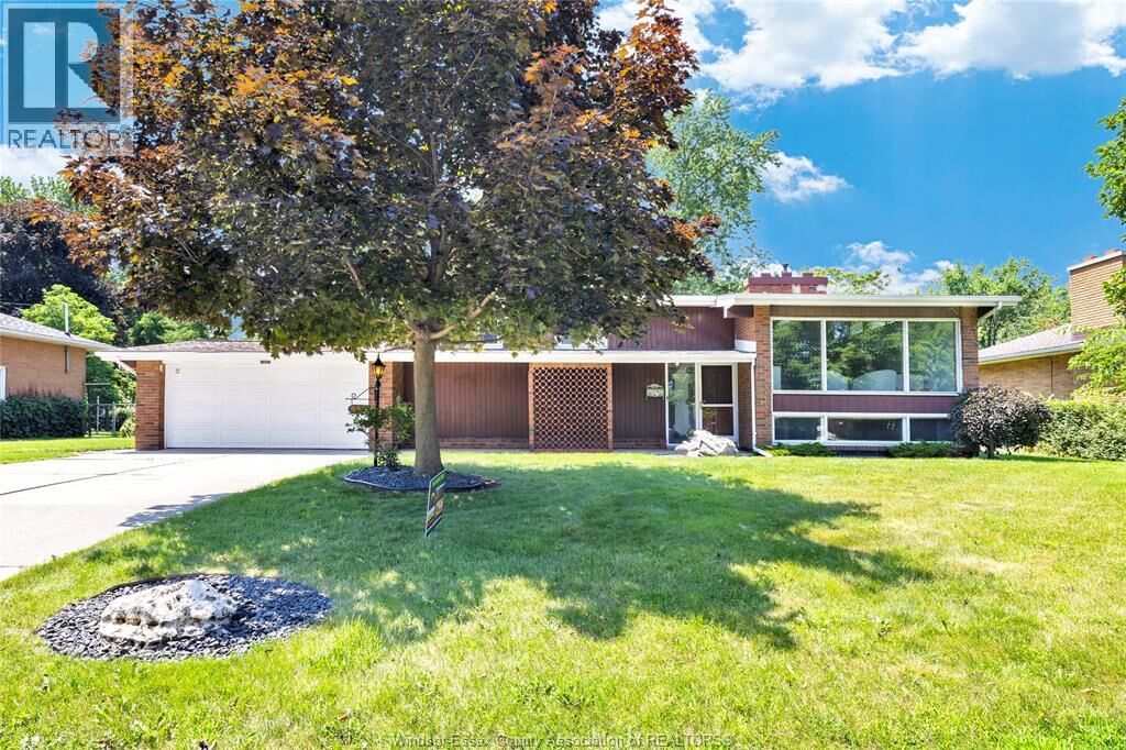 Property Photo:  2849 Byng Road  ON N8W 3G5 