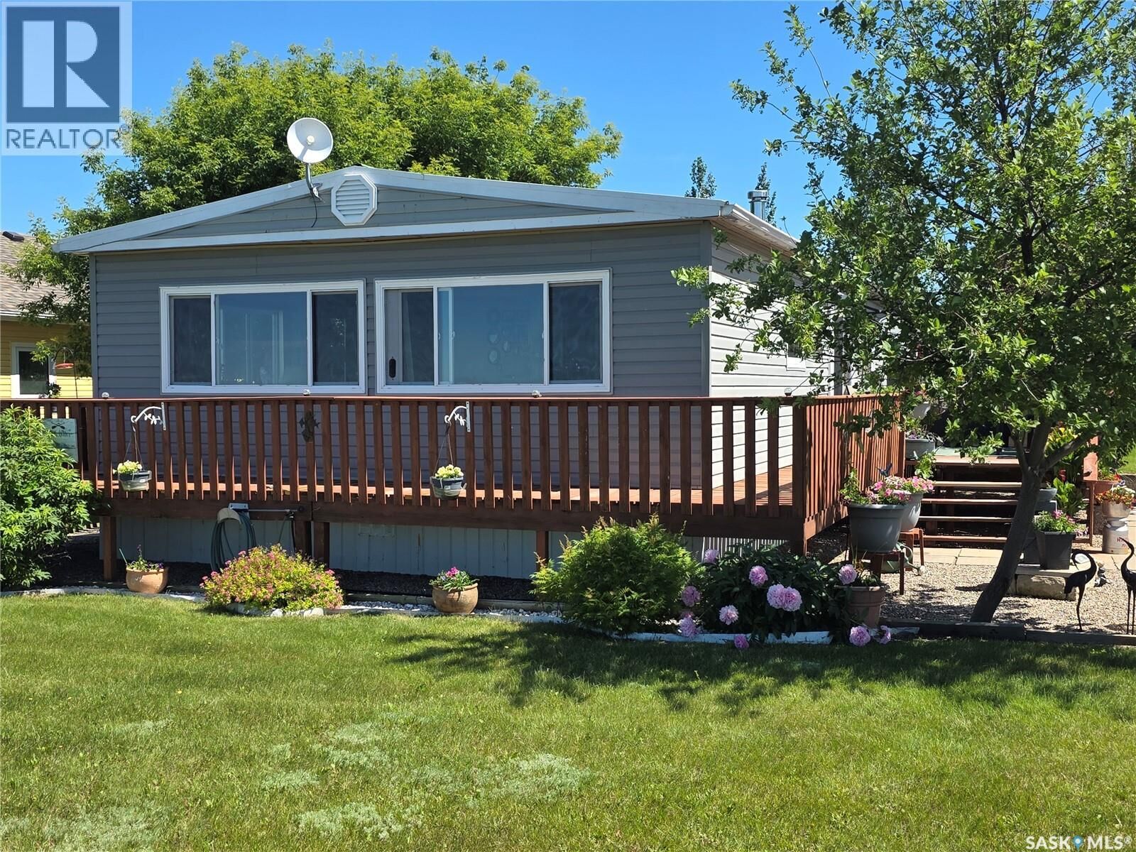 Property Photo:  15 James Bay  SK S0G 4L0 