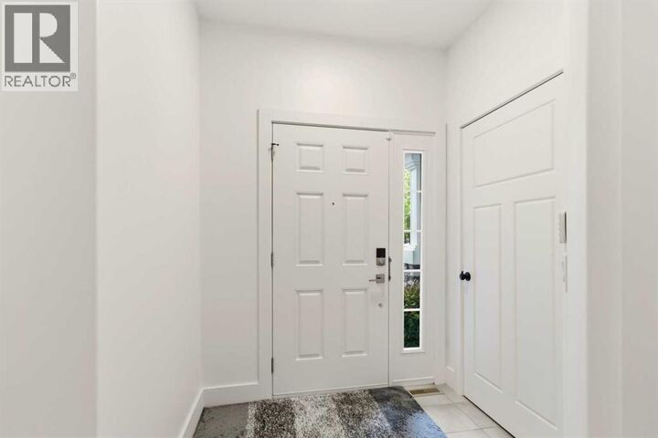 Property Photo:  100 Dakin Drive  AB T9K 0Y5 