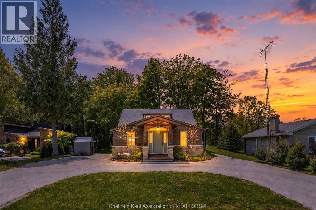 Property Photo:  22788 Creek Road  ON N7M 0L4 