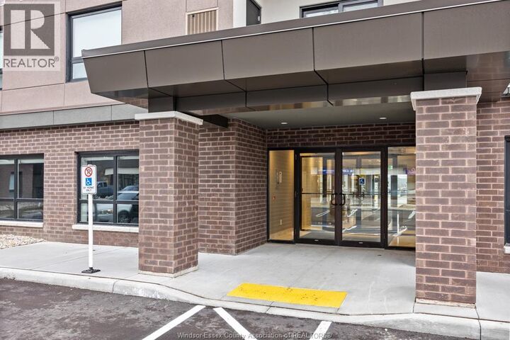 Property Photo: 11870 Tecumseh Road East 303 ON N8N 0J5