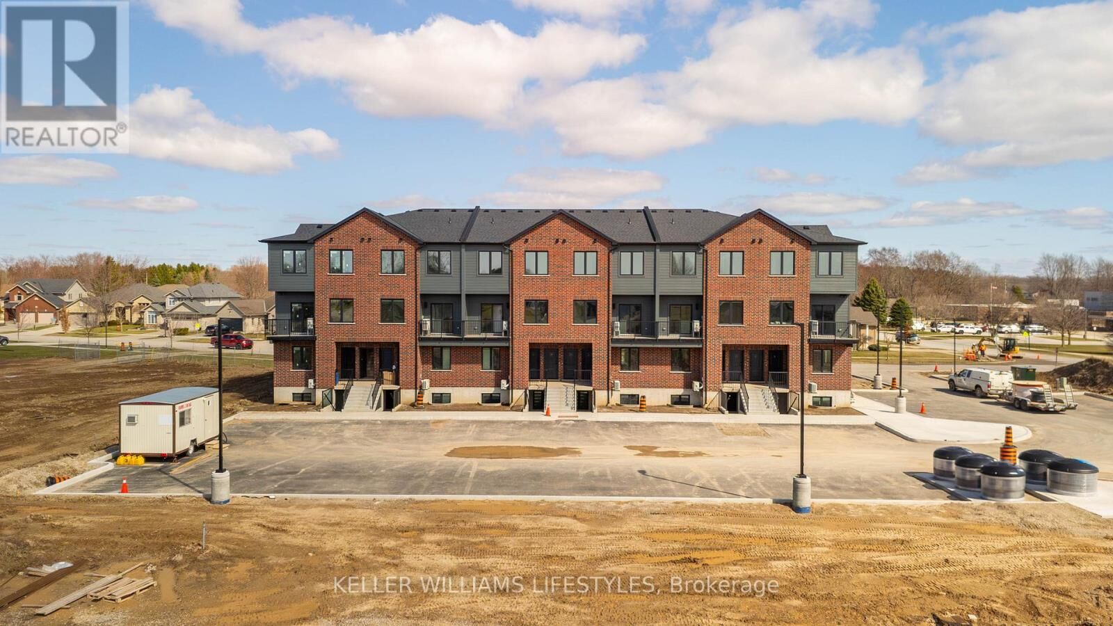 Property Photo:  470 Darcy Drive 88  ON N7G 4H4 