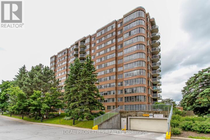 Property Photo: 100 Grant Carman Drive North 809 ON K2E 8B8
