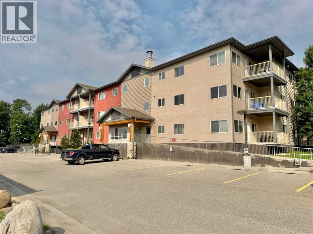 Property Photo:  109 Seabolt Drive  AB T7V 1K2 