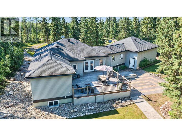 Property Photo: 5242 Lebell Road BC V1G 0J4