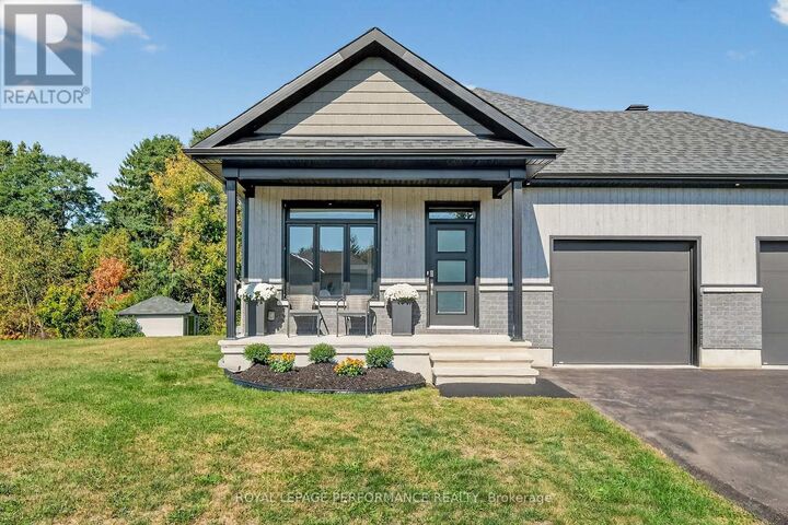 Property Photo:  167 Roxanne Street  ON K0A 1N0 
