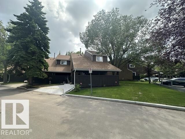 Property Photo: 18020 96 Avenue NW AB T5T 3N2