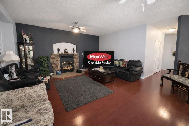 Property Photo:  5119 56 Avenue  AB T0B 3H0 