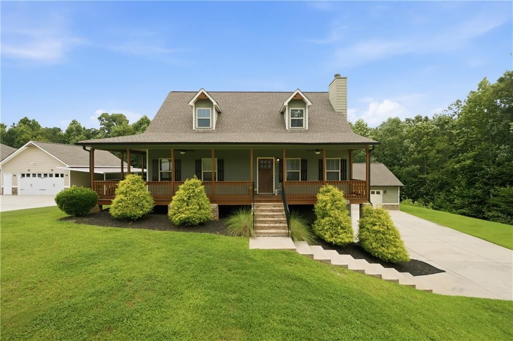 Property Photo: 129 Harlan Trace GA 30180