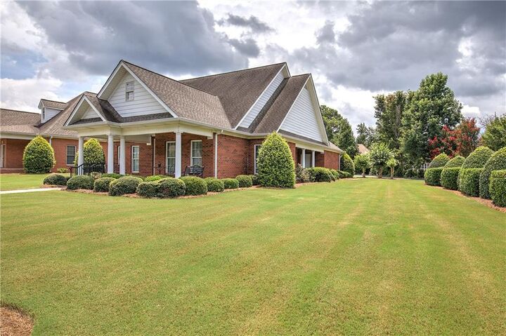 Property Photo:  119 Vinings Way SE  GA 30701 