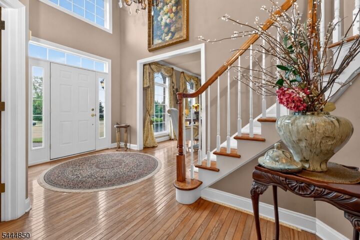 Property Photo: 4 Riverview Ct NJ 08551