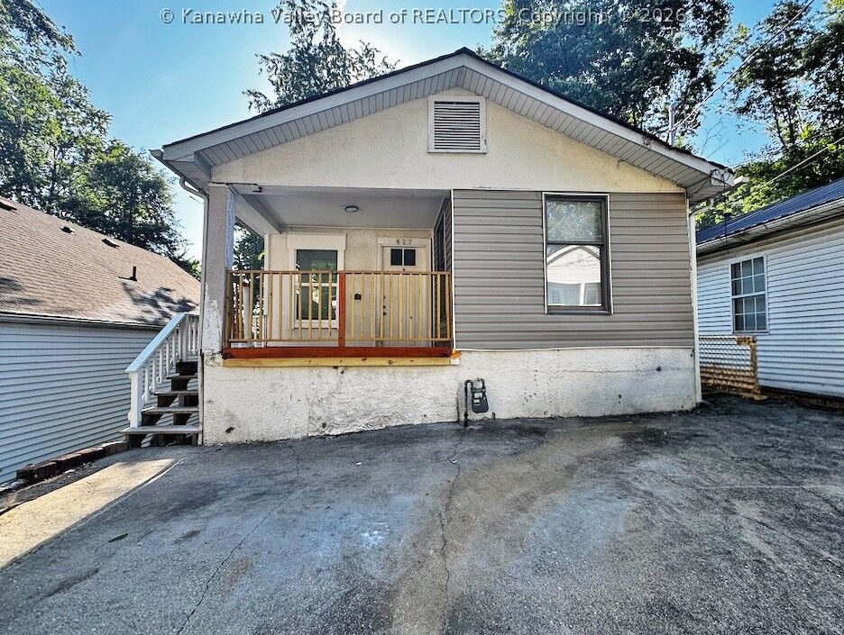 Property Photo:  417 Spencer Street  WV 25303 