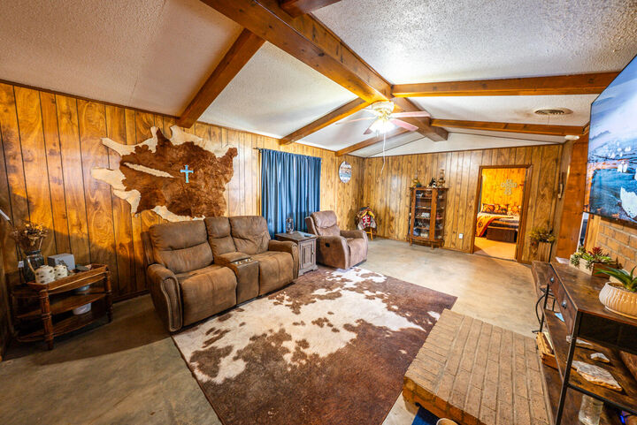 Property Photo: 3405 N County Road 1650 TX 79416