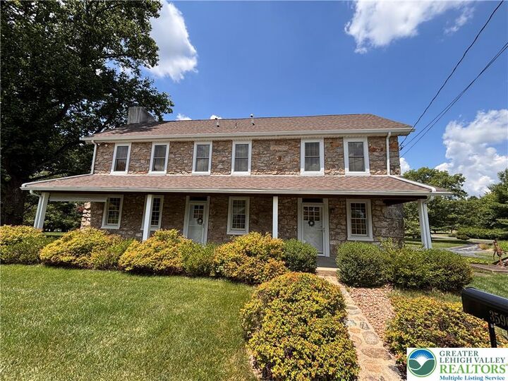 Property Photo:  3590 Drifting Drive  PA 18055 