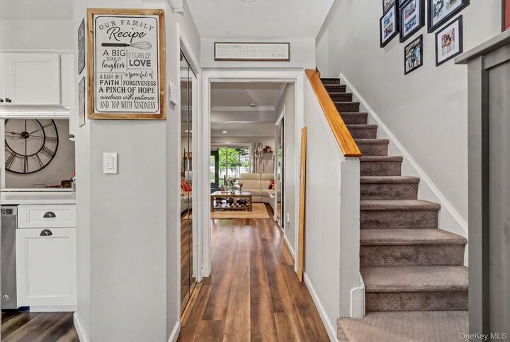 Property Photo:  3 Adrian Court E  NY 10567 