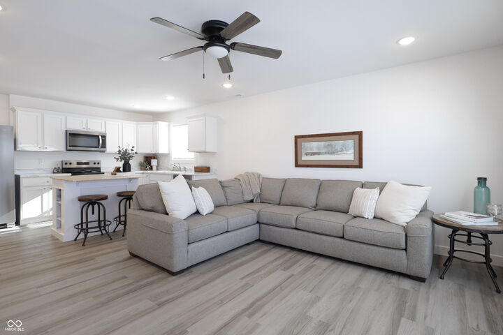 Property Photo: 1572 W Paula Drive IN 47201