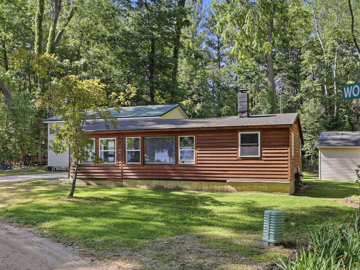 Property Photo: 312 Woodland MI 48886