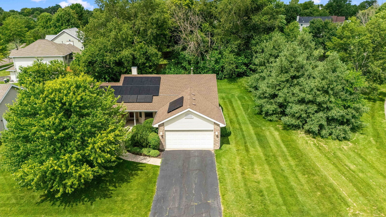 Property Photo:  3636 Adler Lane  IL 61114 