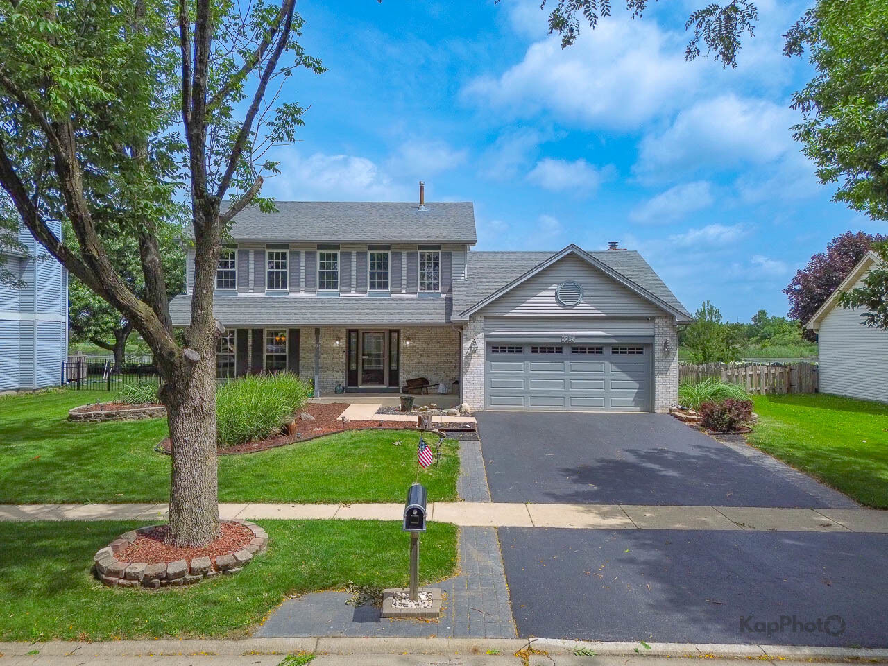 Property Photo:  1450 Parkside Drive  IL 60490 