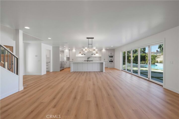 Property Photo:  21 Longstreet  CA 92620 