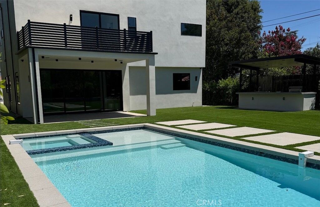 Property Photo: 22816 Erwin CA 91367