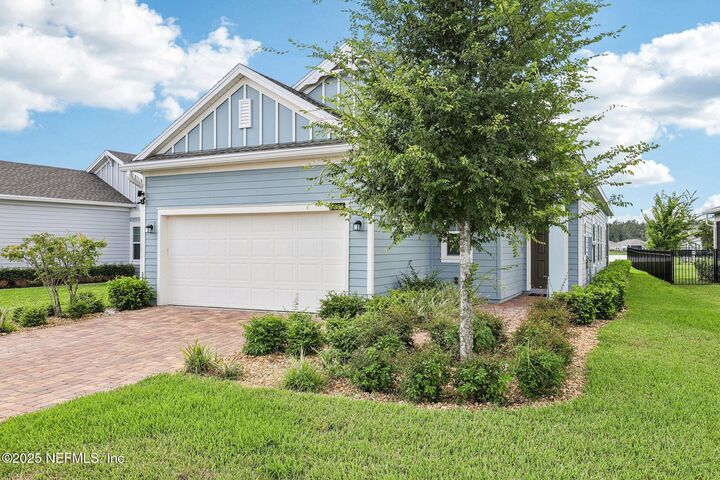 Property Photo: 3956 Bloomfield Court FL 32068