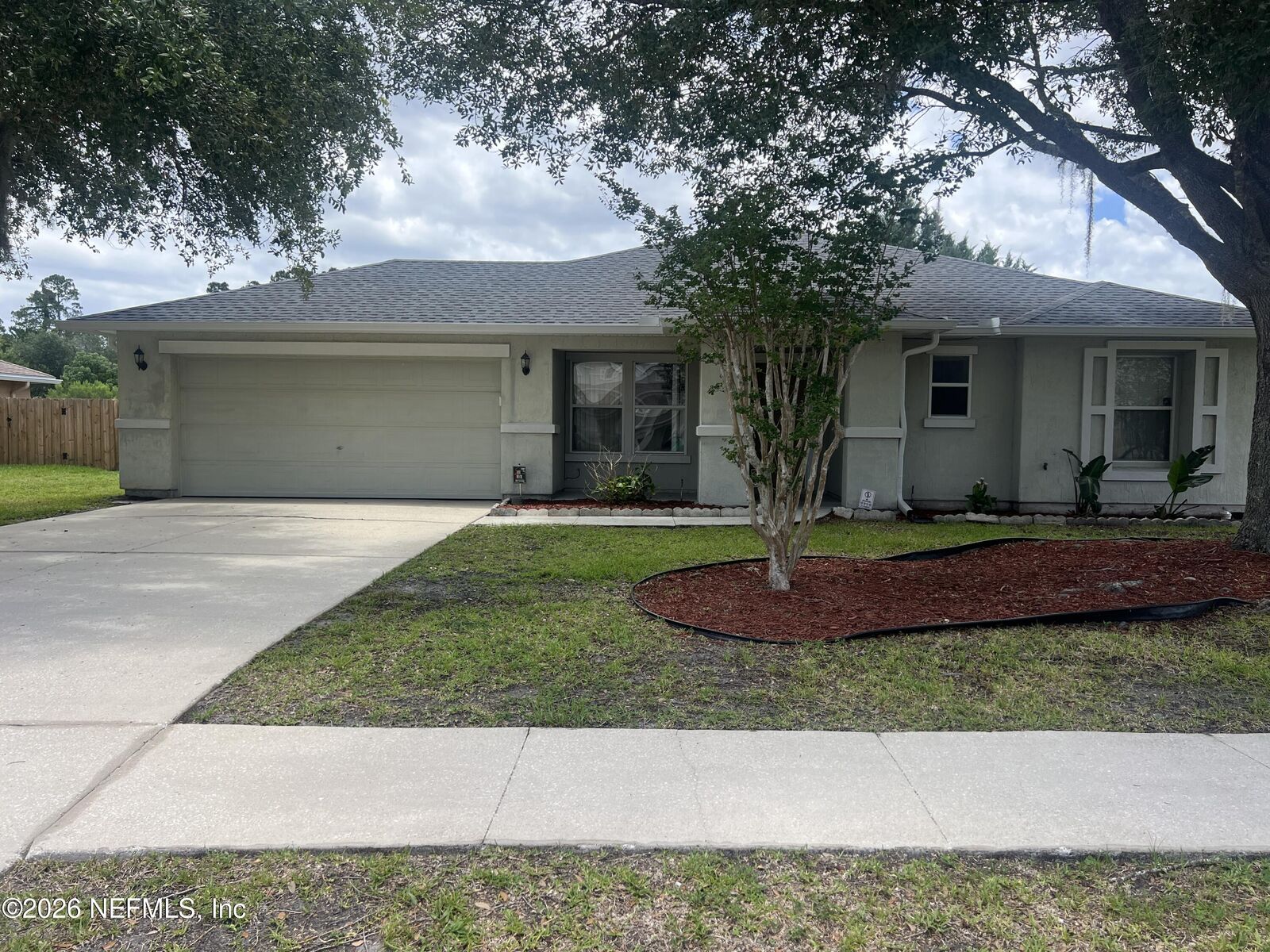 Property Photo: 9683 Hazel Lake Drive FL 32222