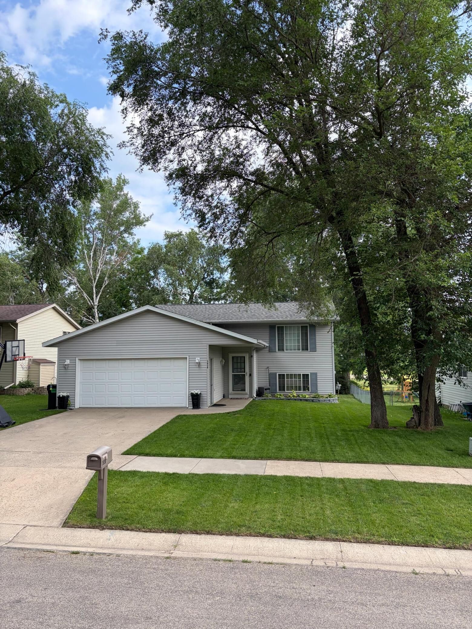 Property Photo:  3838 Strathmore Lane SE  MN 55904 
