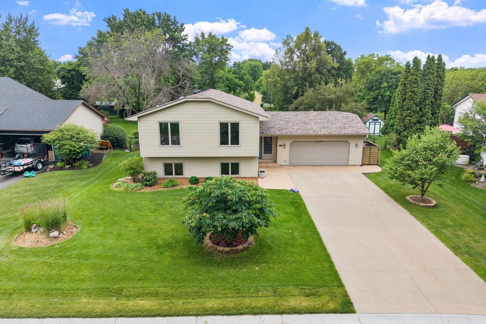 Property Photo: 13003 88th Avenue N MN 55369