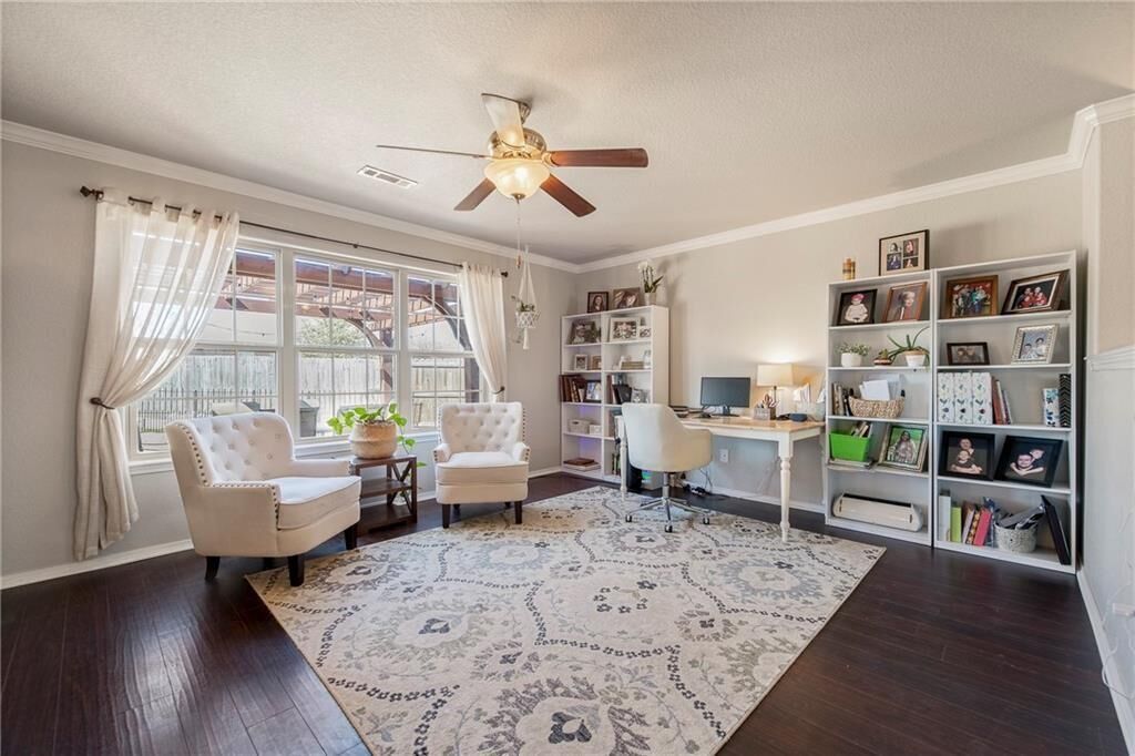 Property Photo:  5005 W Bay Court  AR 72758 