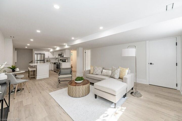 Property Photo:  197 Edgar Street 3  ON L3C 1T3 