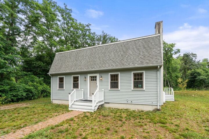 Property Photo:  433 Rounseville Rd  MA 02770 