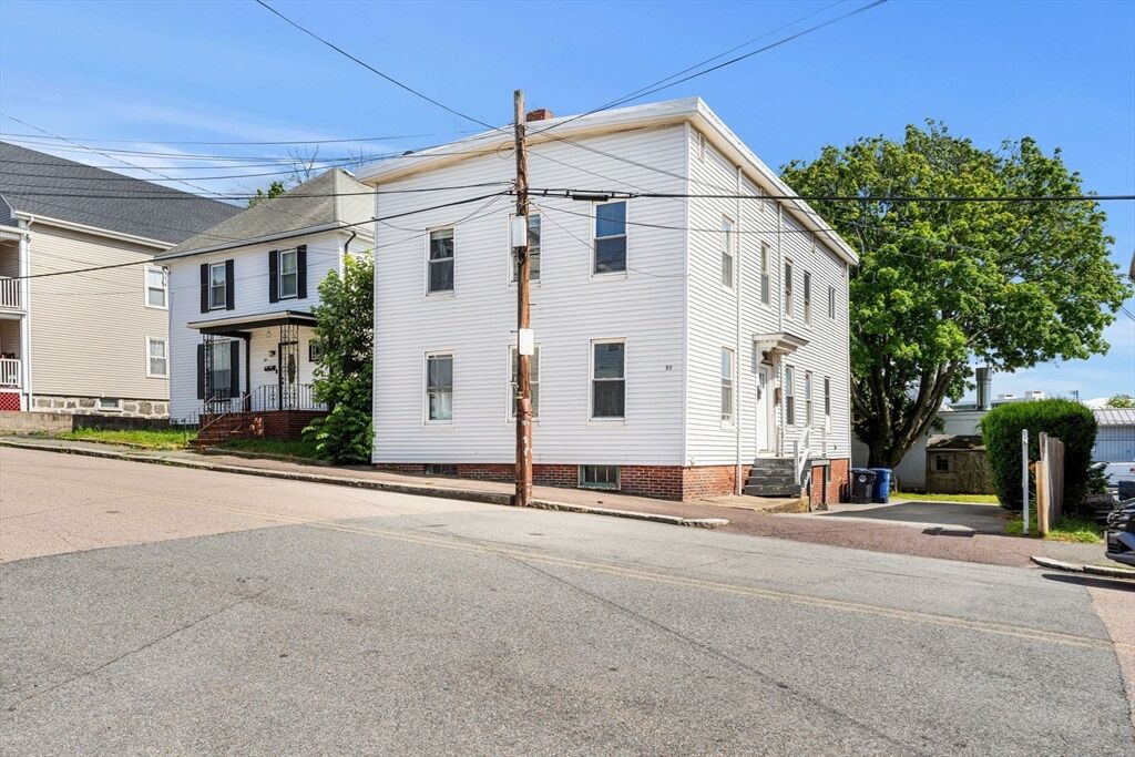 Property Photo: 93 Ocean Ave MA 01970
