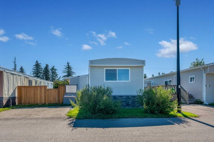 Property Photo: 232 Polar Avenue NE AB T1V 1J5
