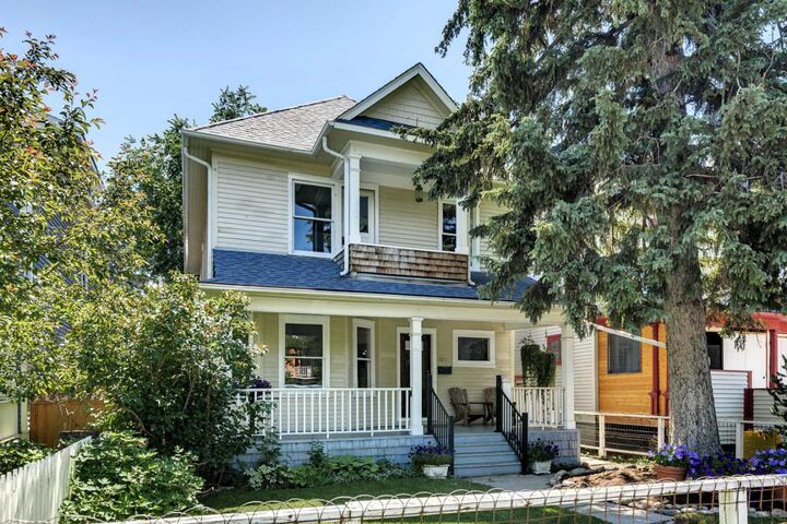 Property Photo:  531 21 Avenue SW  AB T2S 0G9 