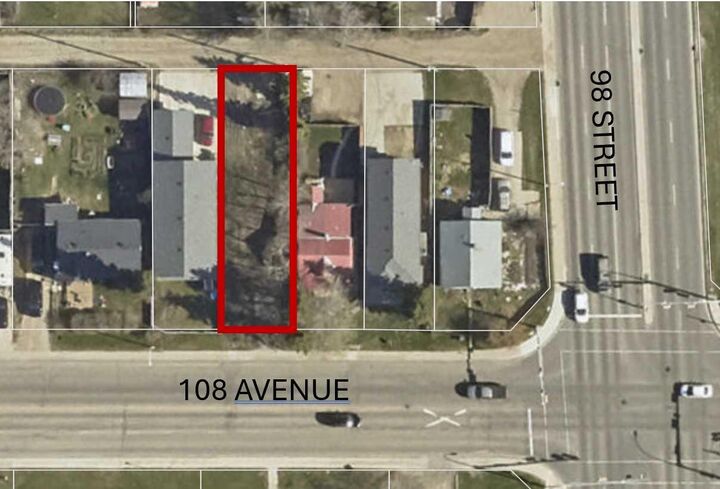 9810 108 Avenue — photo 1