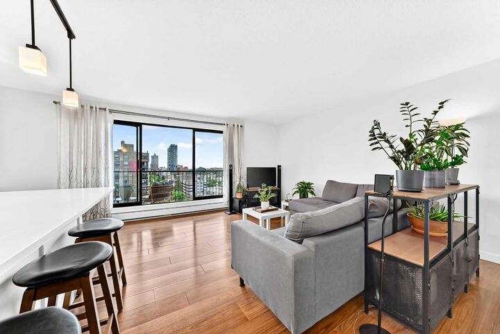 Property Photo:  1330 15 Avenue SW 1106  AB T3C 3N7 