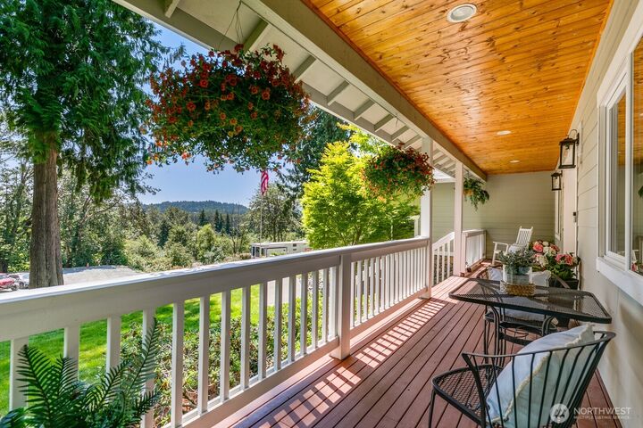 Property Photo:  14909  180th Place SE  WA 98290 
