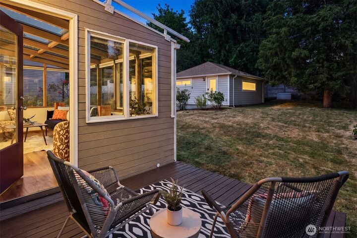Property Photo: 12033 79th Avenue S WA 98178