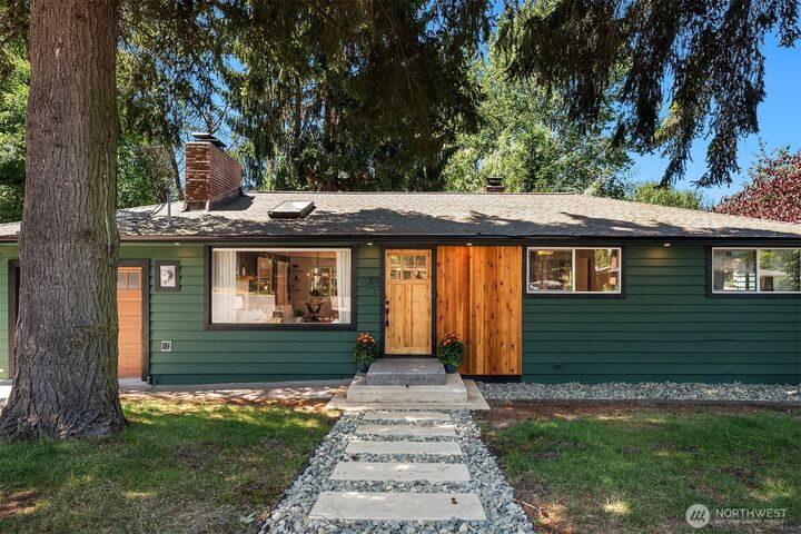 Property Photo: 6359 18th Avenue SW WA 98106
