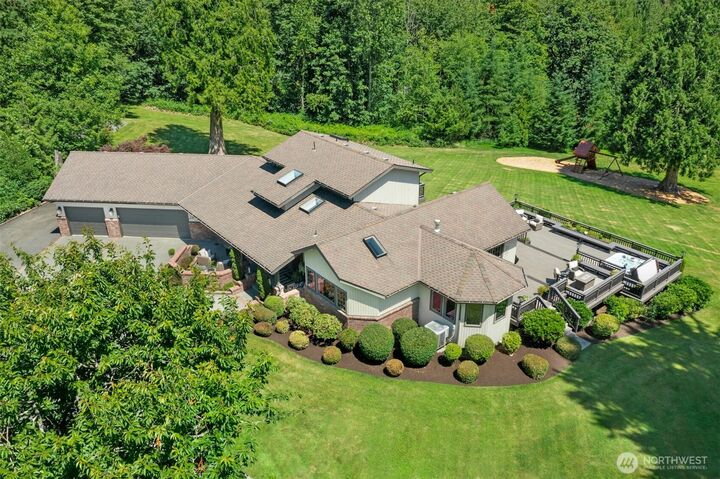 Property Photo: 32440 SE 54th Street WA 98024