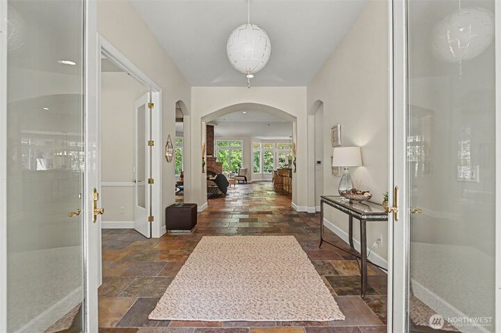 Property Photo: 28632 SE 8th Street WA 98024