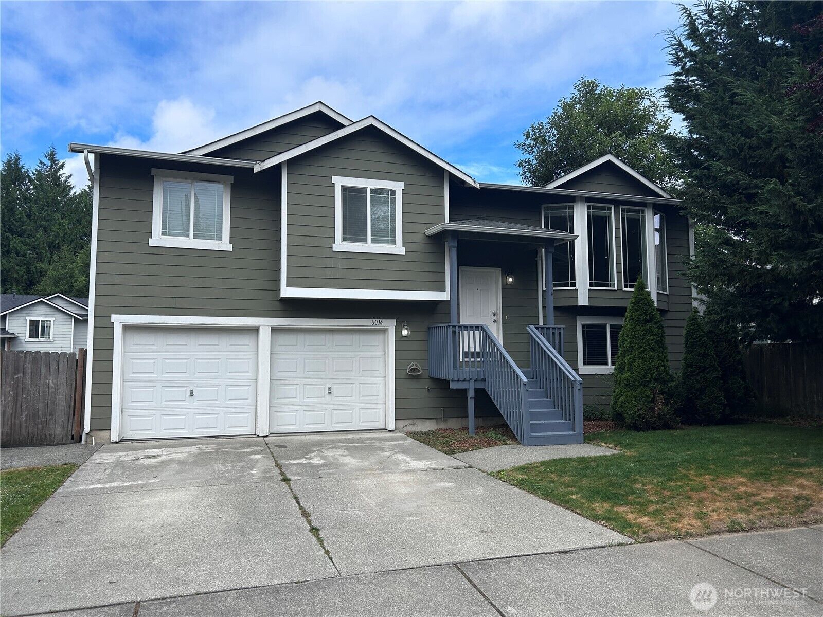 Property Photo:  6014  80th Avenue NE 22  WA 98270 